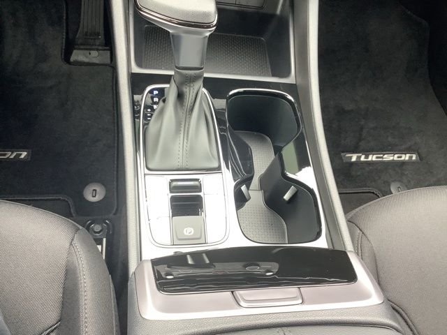 Certified Used 2026 Phantom Black Hyundai SE image 33