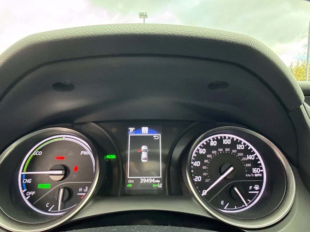 Used 2023 Blue Toyota SE image 13