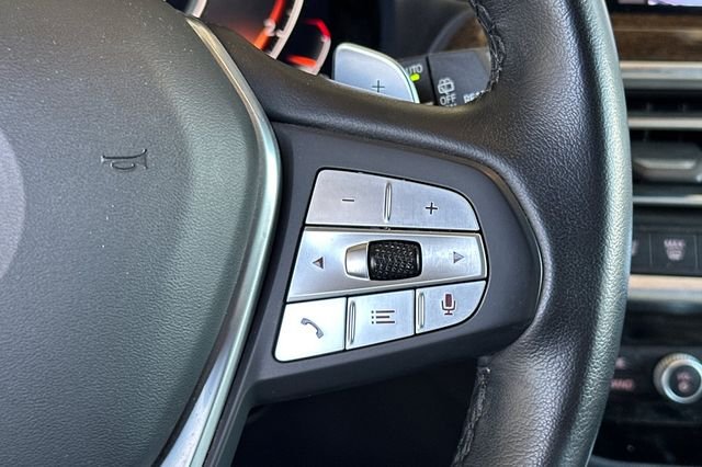 Used 2023 White BMW xDrive30i image 31