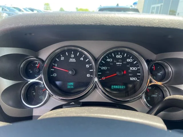 Used 2008 Stealth Gray Metallic GMC SLE1 image 1