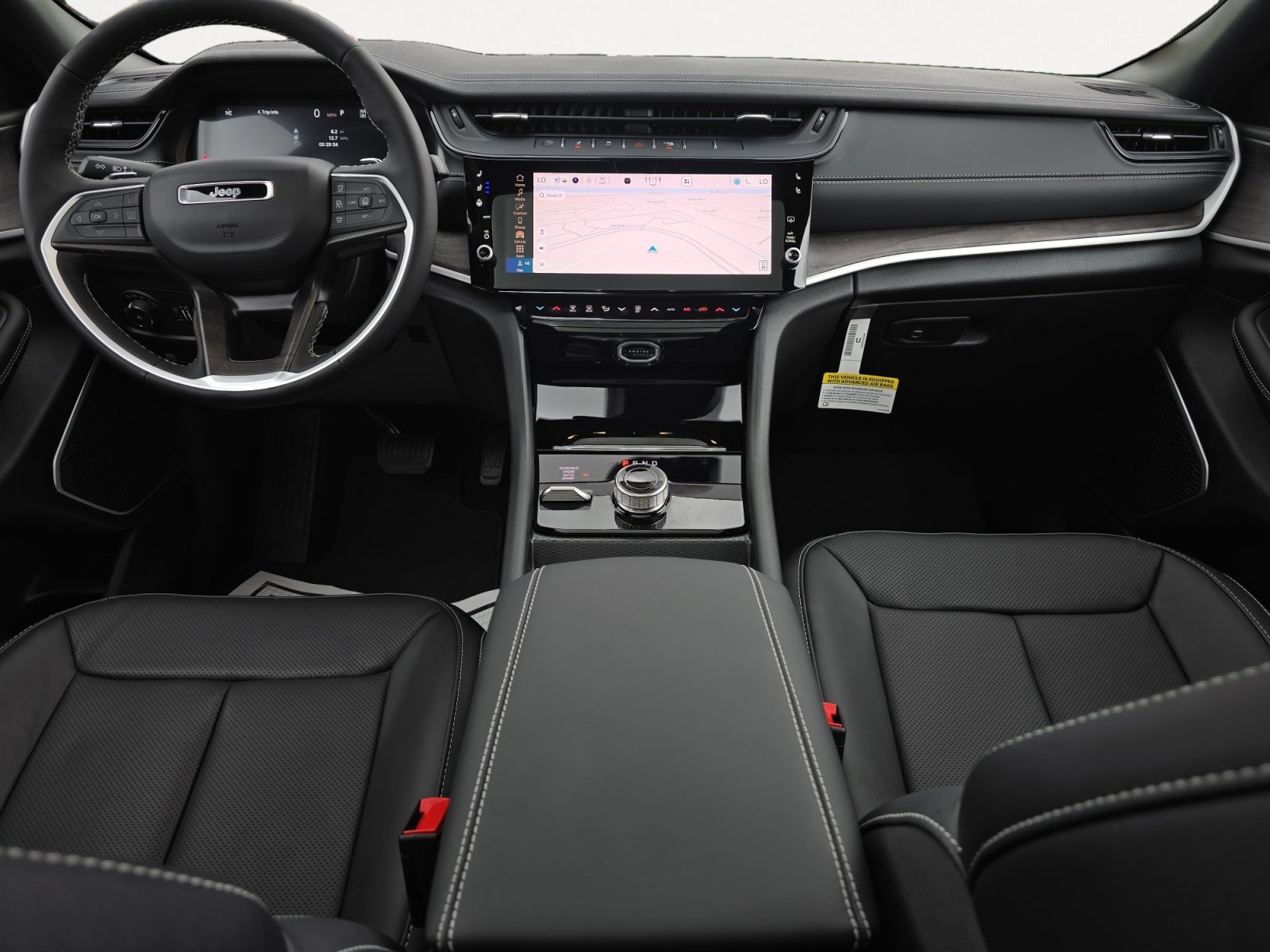 New 2026 Diamond Black Crystal Pearlcoat Jeep Limited Reserve image 2