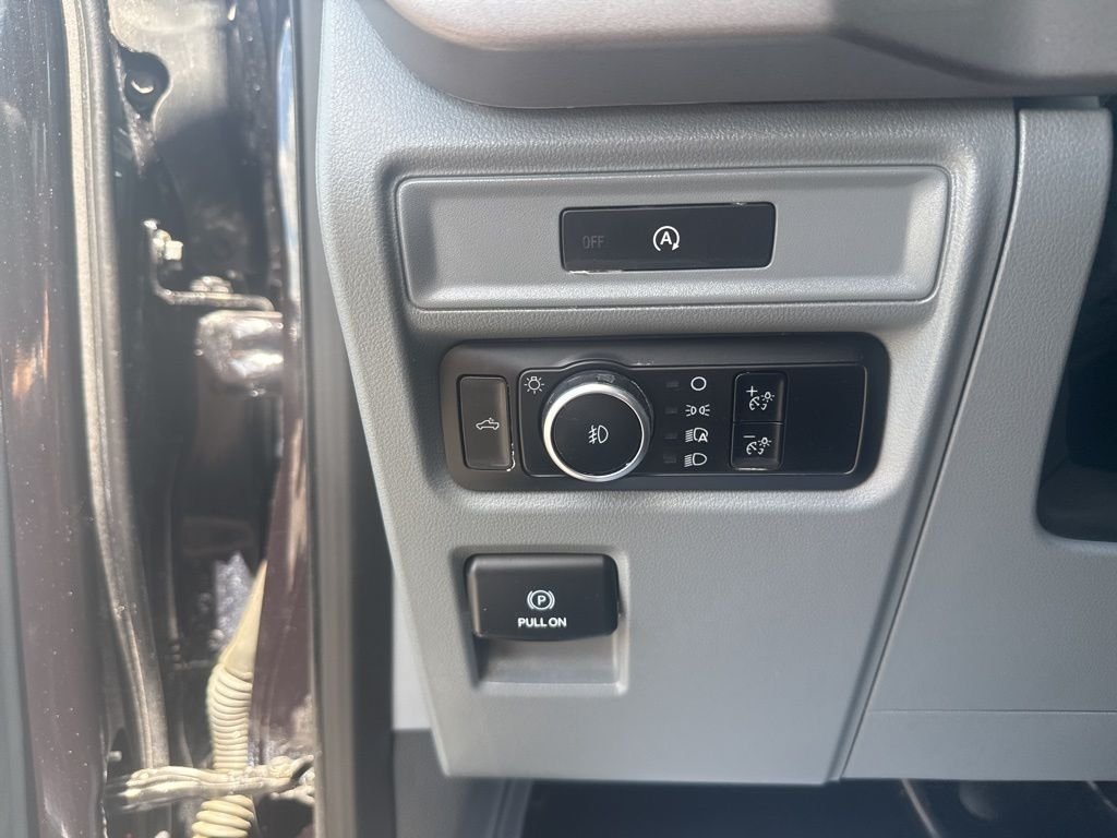 Used 2025 Black Ford XLT image 29