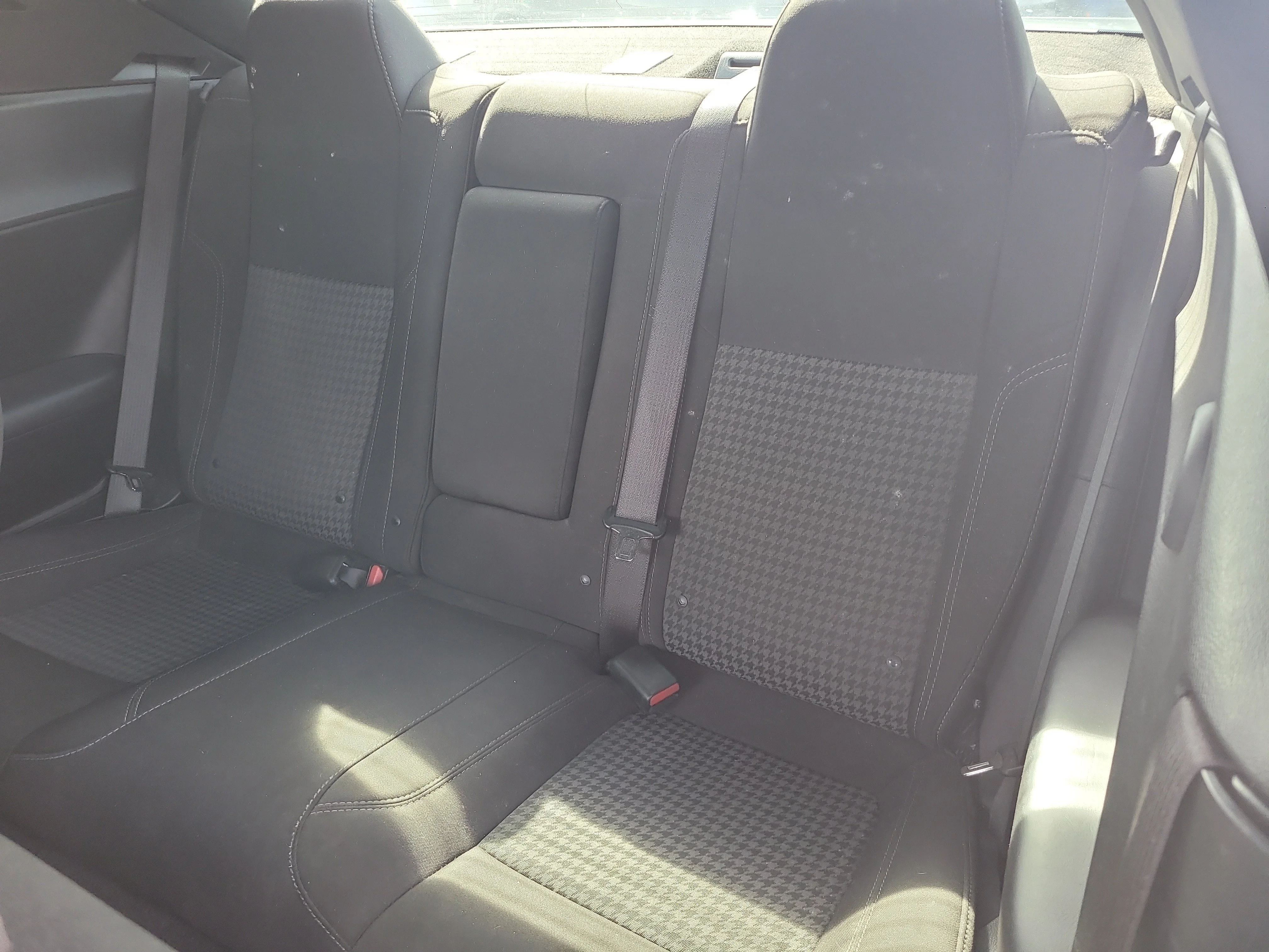 Used 2020 Granite Pearlcoat Dodge SXT image 15