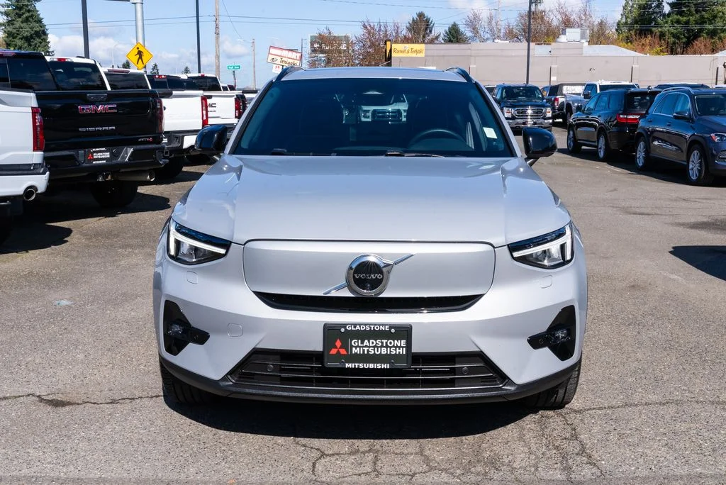 Used 2023 Gray Volvo Ultimate image 2