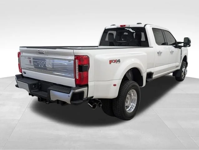 New 2026 Star White Metallic Tri-Coat Ford F-350® King Ranch® image 66