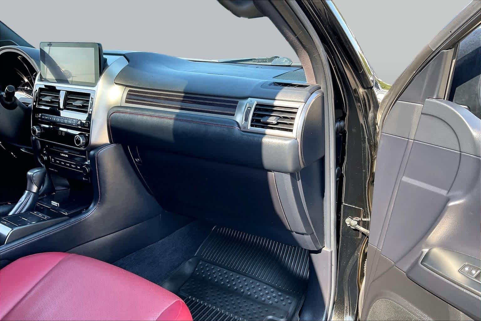 Used 2022 Black Onyx Lexus Premium image 17