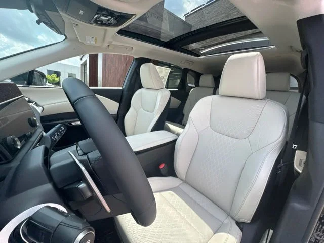 New 2026 Nori Green Pearl Lexus PREMIUM PLUS image 18