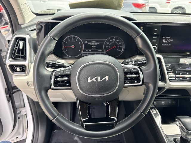 2022 Kia Sorento EX - Photo 14