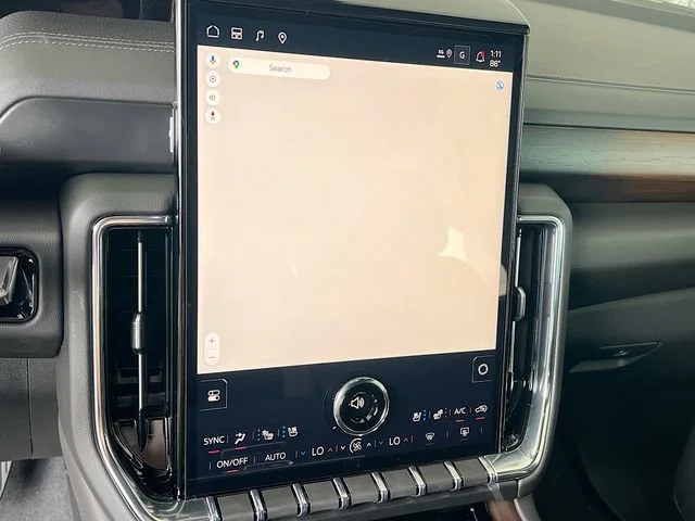 2026 GMC Yukon XL Denali - Photo 8
