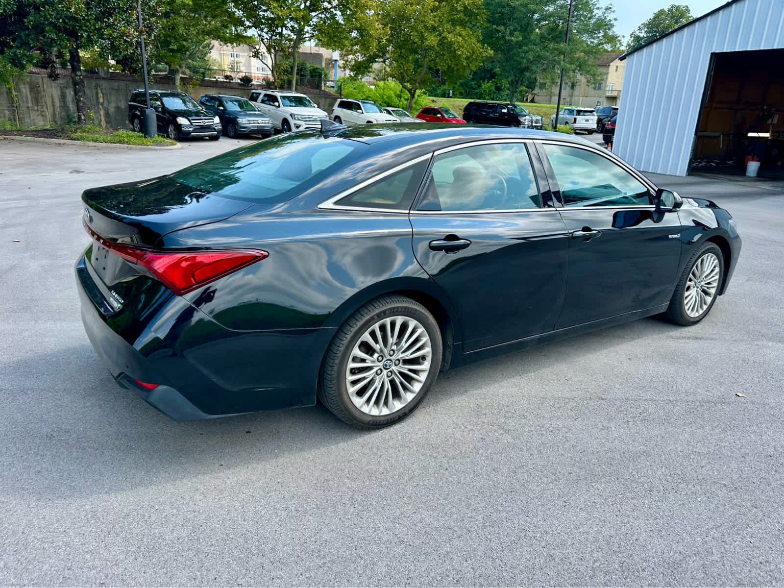 Used 2020 Midnight Black Metallic Toyota Hybrid Limited image 5