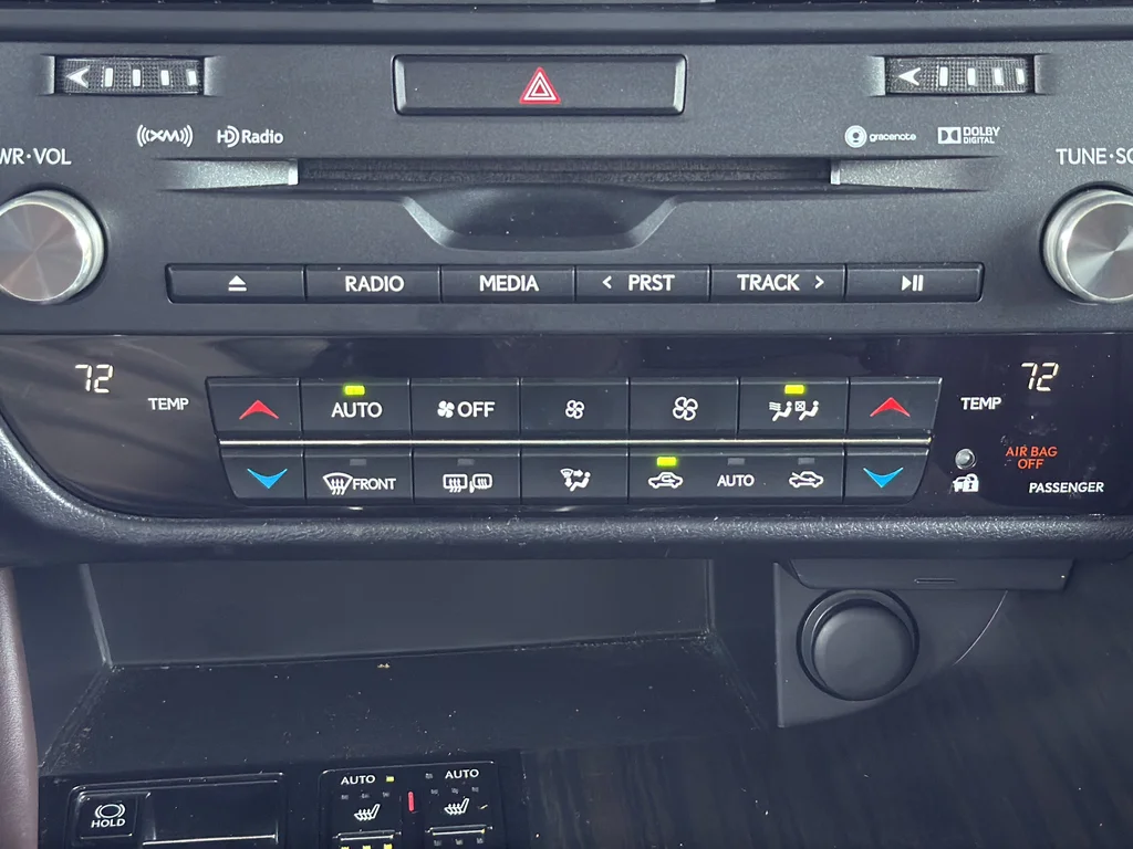 Used 2017 Blue Lexus 350 image 18