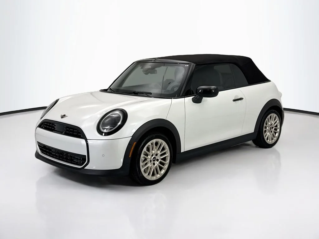 New 2026 Nanuq White Metallic MINI Signature Plus image 9