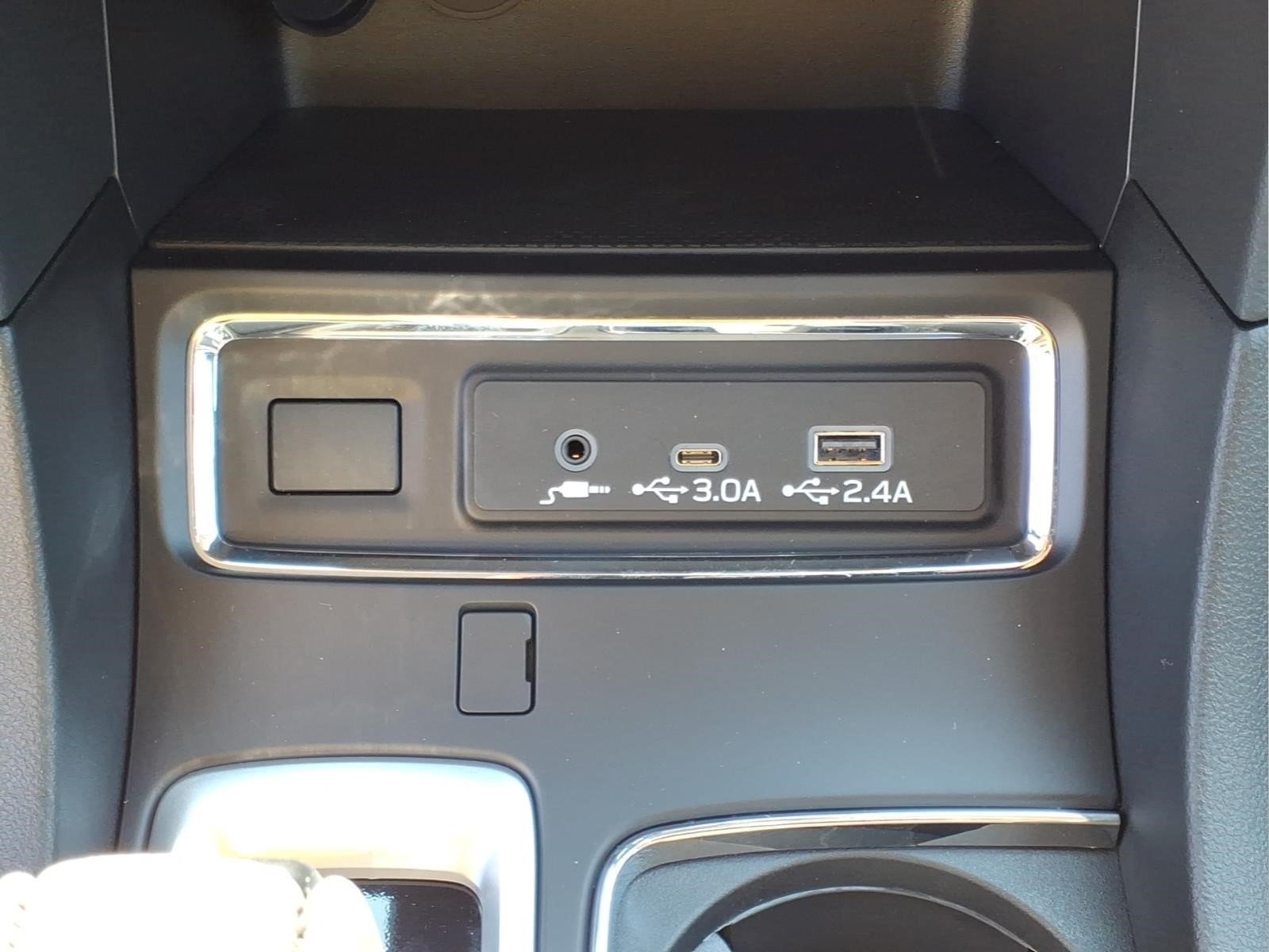 New 2027 MAGNETITE GRAY METALLIC Subaru Premium 7-Passenger image 15