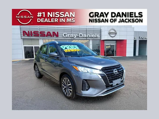 2022 Nissan Kicks SV