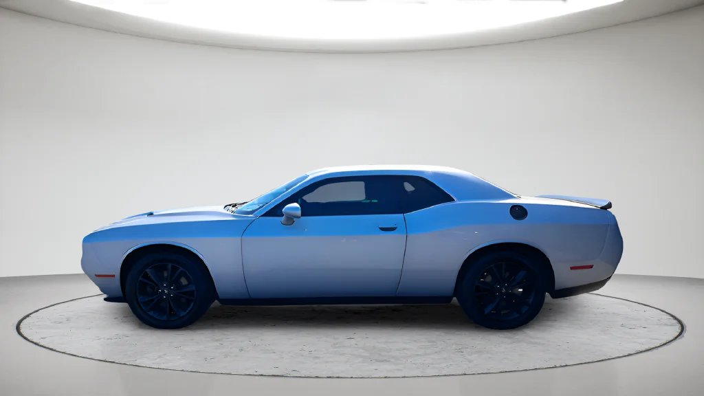 Used 2020 Silver Dodge SXT image 6