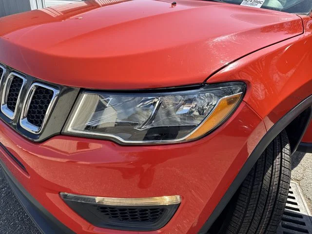Used 2019 Orange Jeep Sport image 29