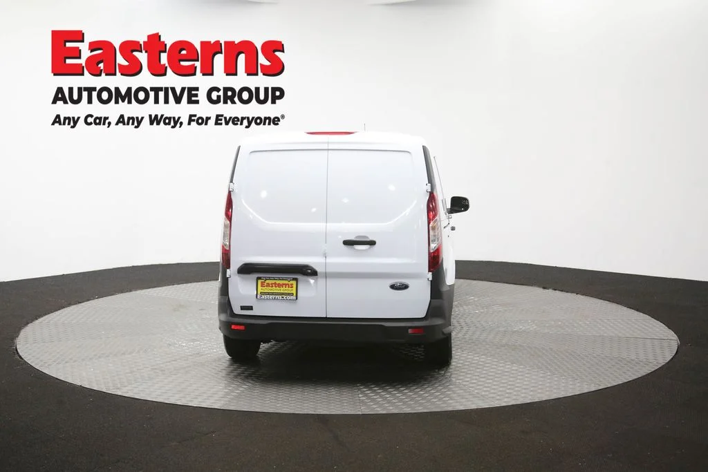 Used 2019 White Ford XL image 41