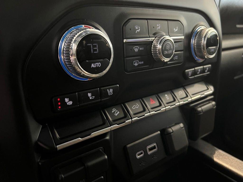 Used 2022 Ebony Twilight Metallic GMC AT4 image 27