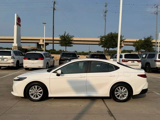 Used 2026 Ice Toyota LE image 8