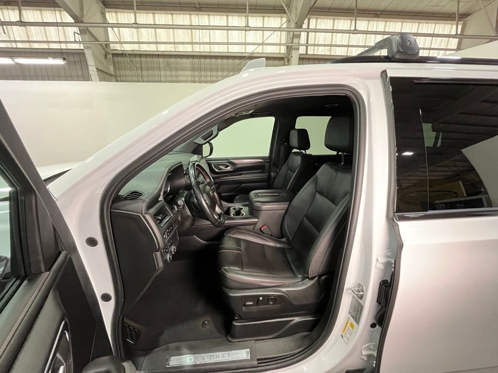Used 2023 Summit White Chevrolet RST image 17