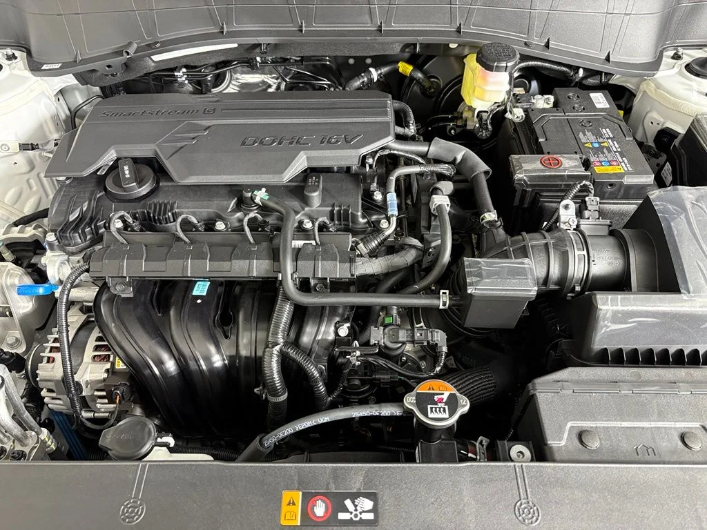 New 2027 Snow White Pearl Kia EX image 38