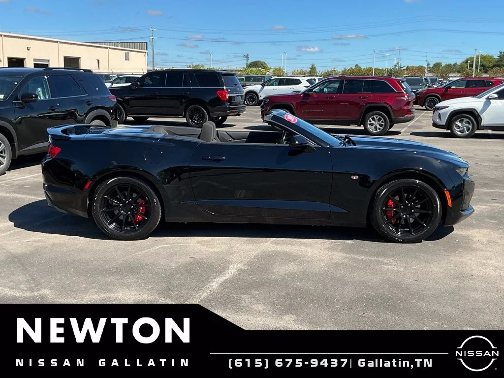 Used 2019 Black Chevrolet 1LT image 4