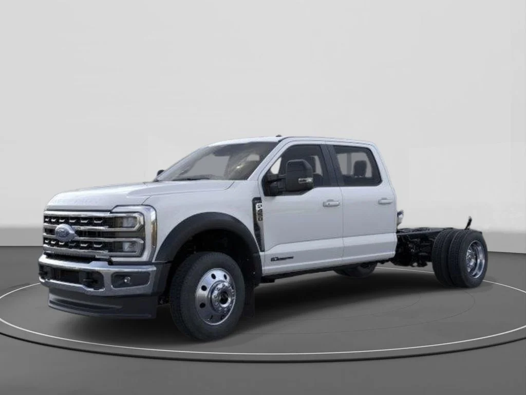 2026 Ford F-450 Lariat 4x4 Crew Cab 179-In DRW's photo