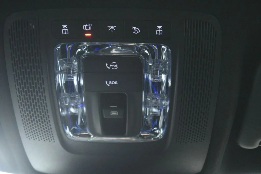 Used 2026 Gray Mercedes-Benz GLB 250 image 13
