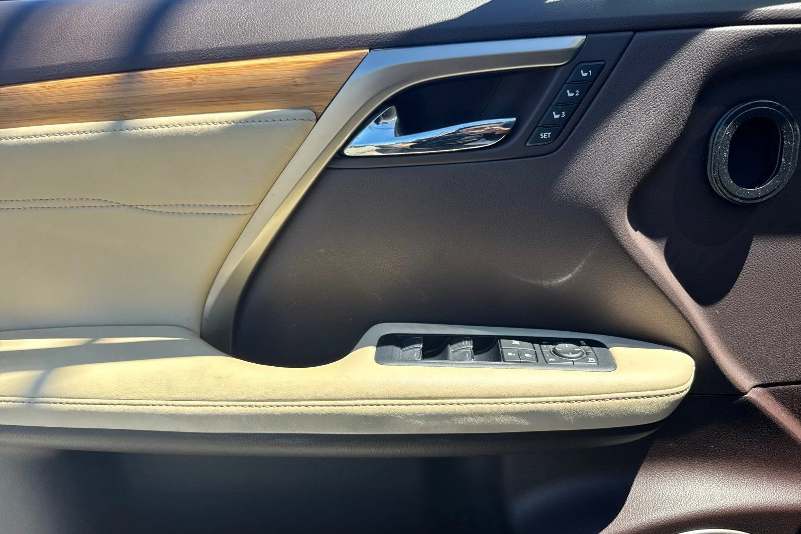 Used 2017 White Pearl Lexus 350 image 13