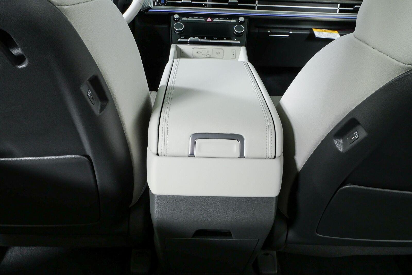 New 2026 Phantom Black Hyundai Limited FWD image 20