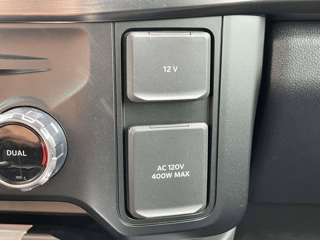Used 2024 White Ford Lariat image 24