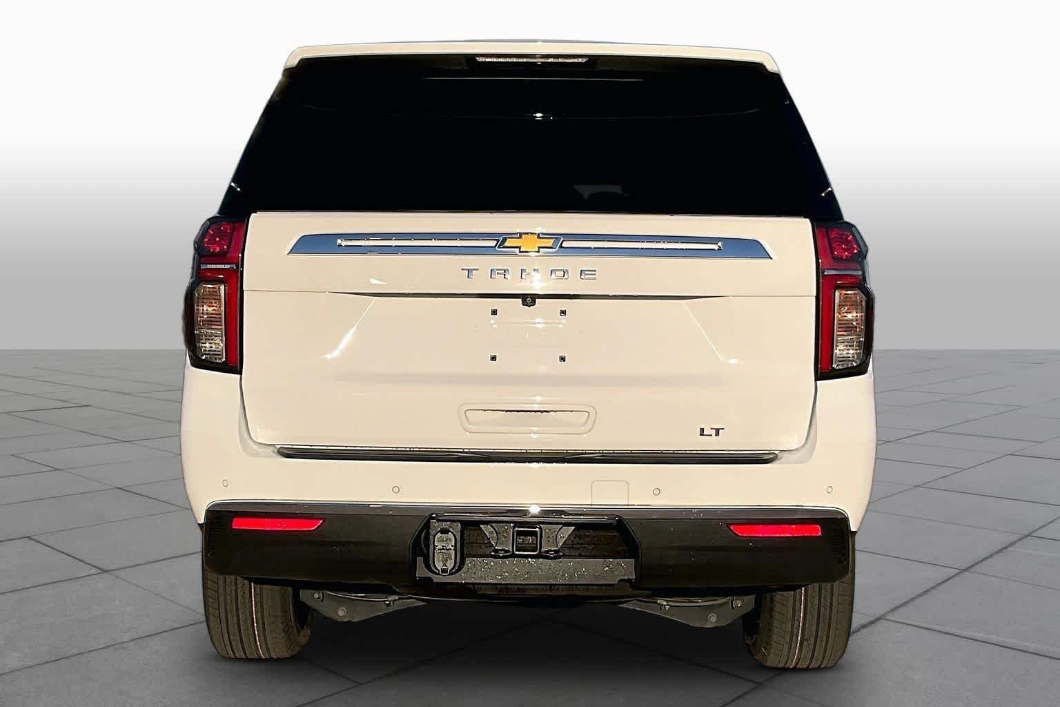 Used 2022 Summit White Chevrolet LT image 5