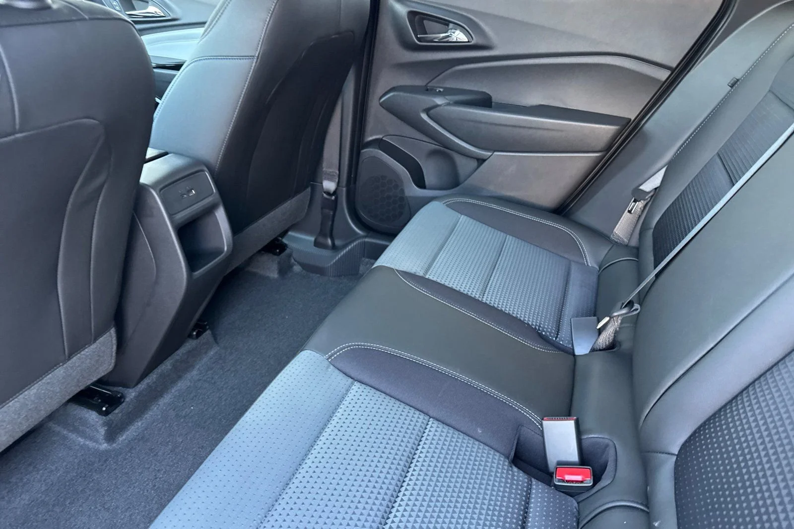 2026 Chevrolet Trax LT - Photo 11