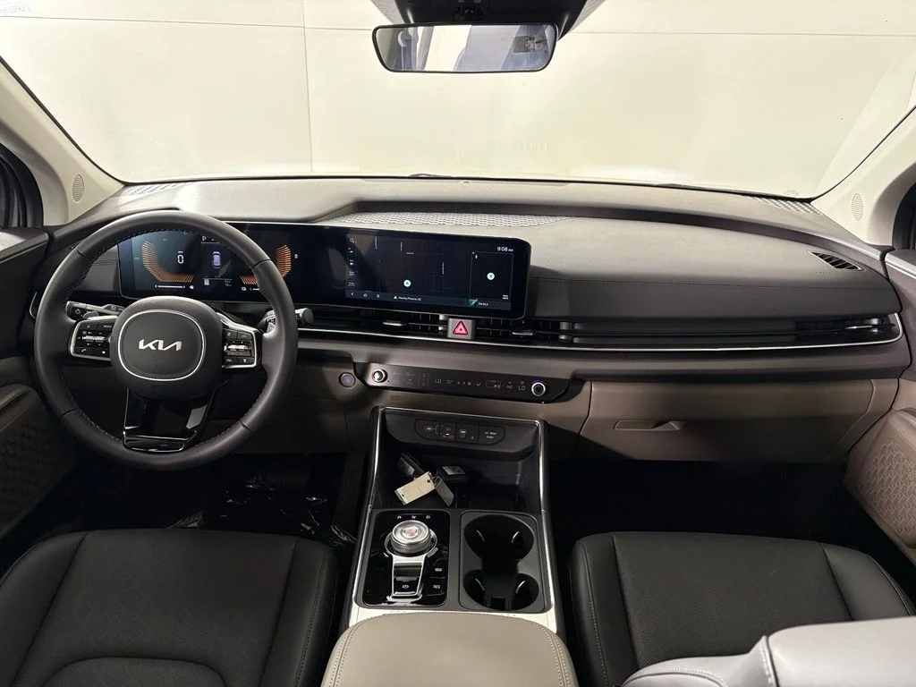 New 2026 Ceramic Silver Kia EX image 37