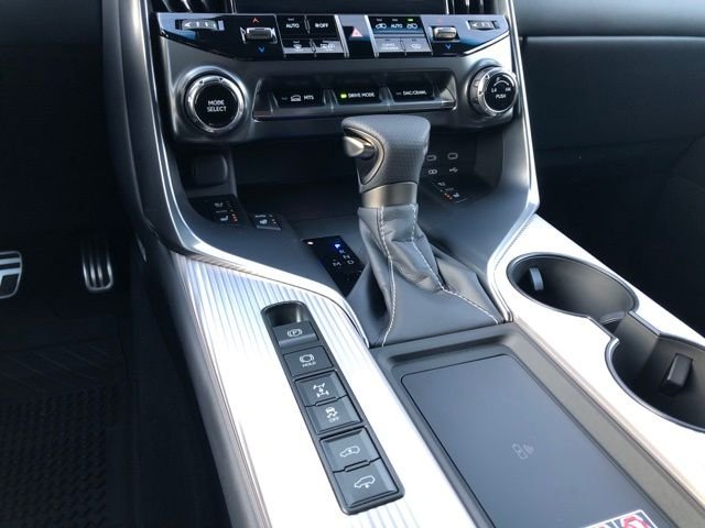 2026 Lexus LX 600 F-Sport - Photo 35