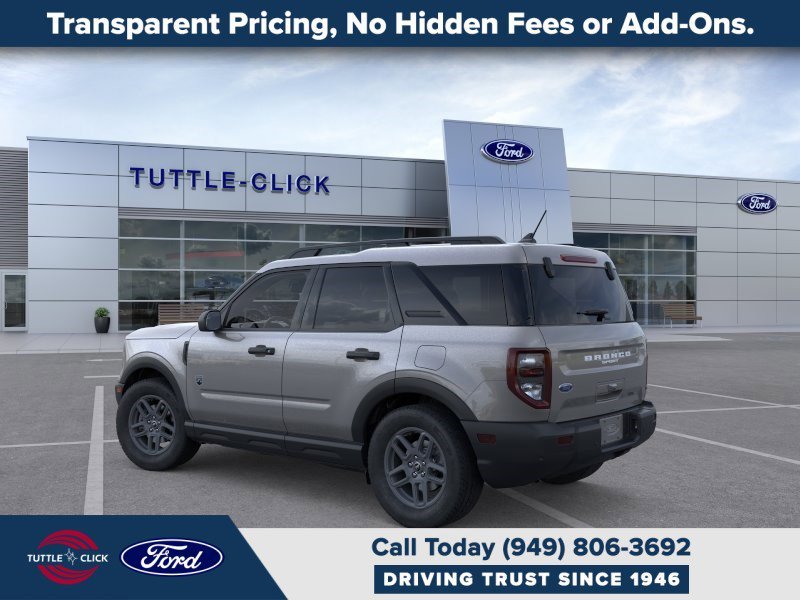 New 2026 Carbonized Gray Metallic Ford Big Bend image 4