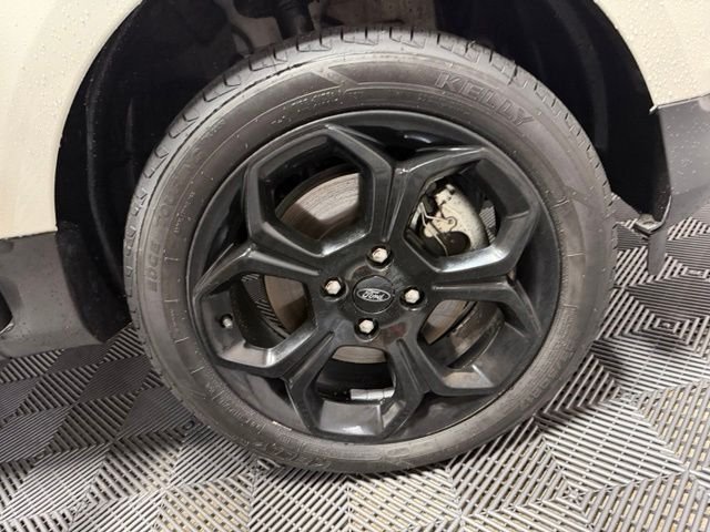 Certified Used 2022 Diamond White Ford SES image 45