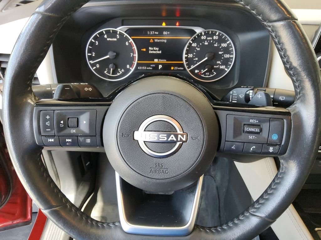 Used 2023 Red Nissan SL image 9