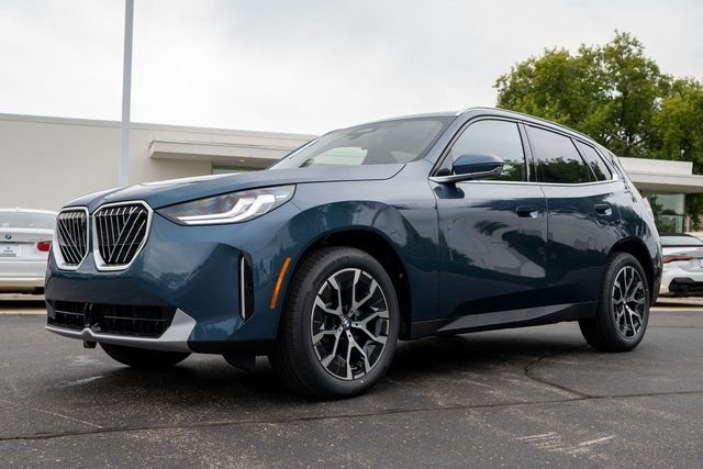 2026 BMW X3 30 XDRIVE's photo