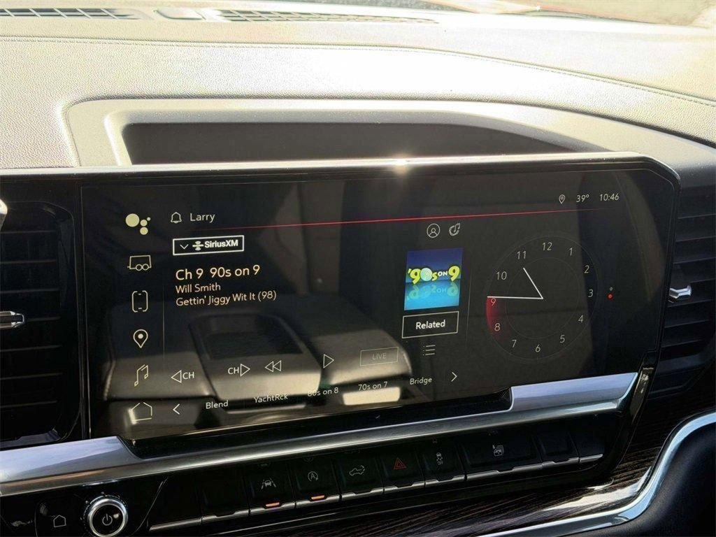 Used 2024 Red GMC Elevation image 3