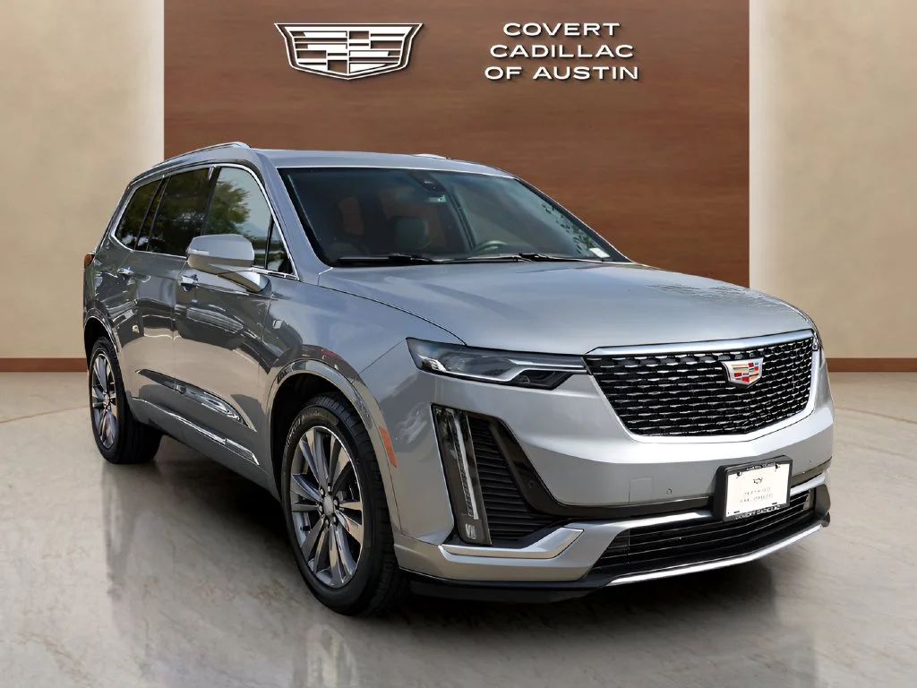 Used 2025 Silver Cadillac Premium Luxury image 6