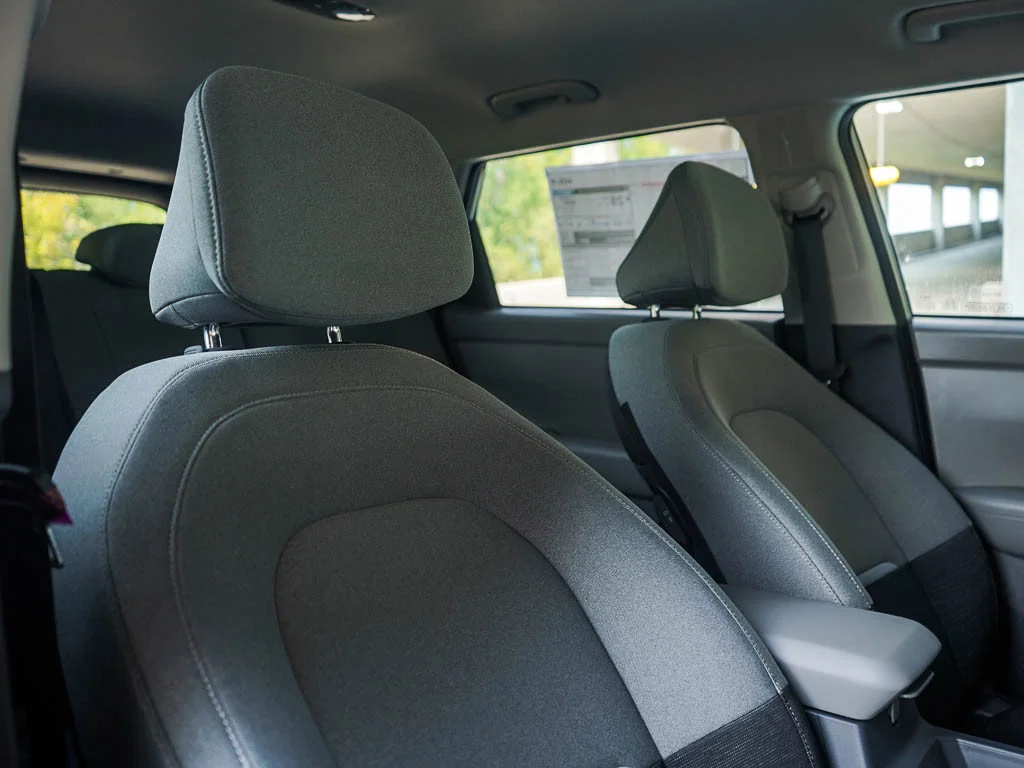 New 2027 Aurora Black Pearl Kia LX AWD image 11