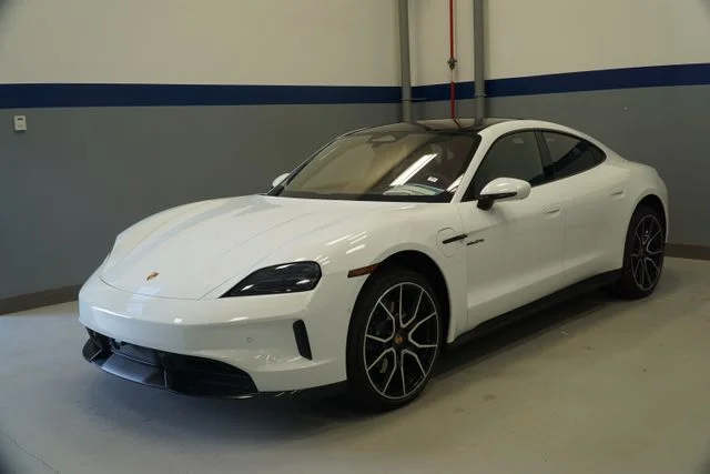 2026 Porsche Taycan 4