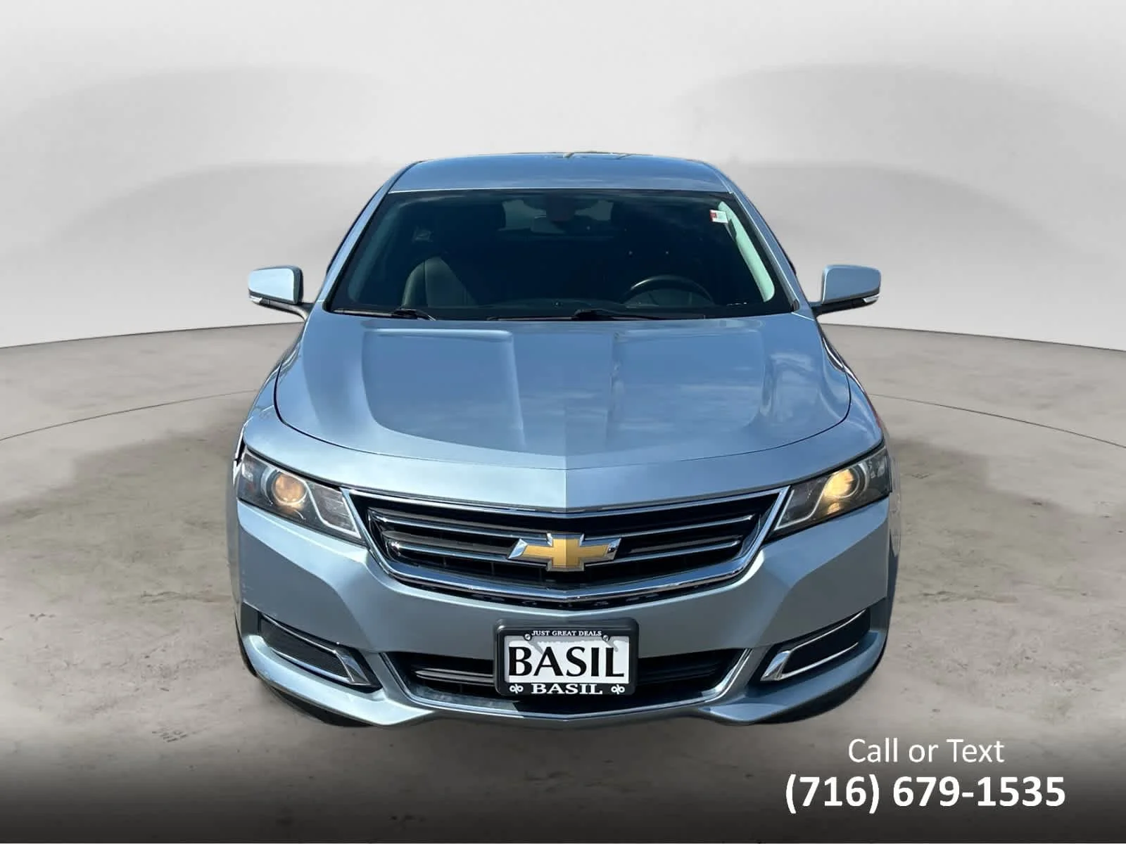 Used 2015 Silver Topaz Metallic Chevrolet LT image 12