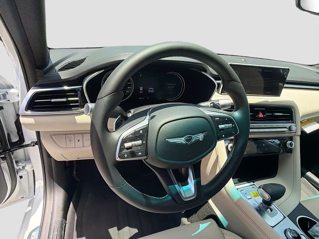 New 2026 White Genesis 2.5T image 11