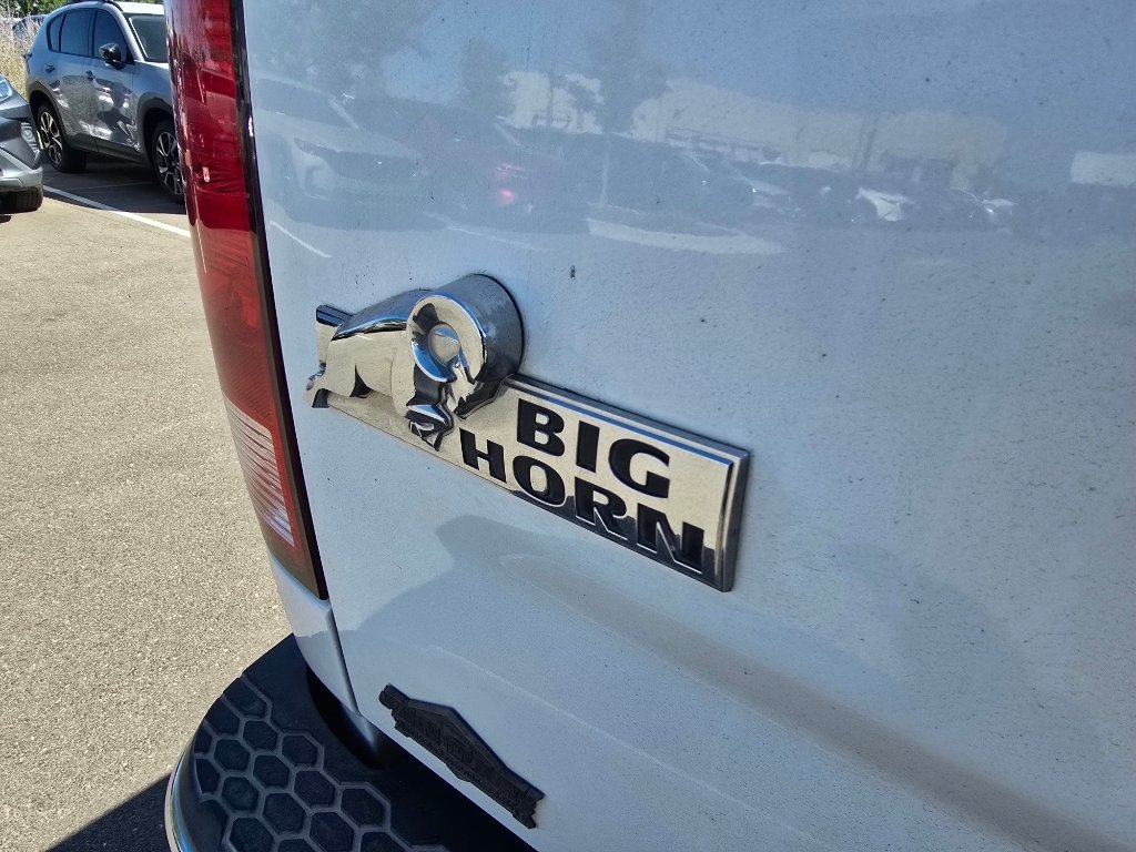 Used 2015 Bright White Clearcoat Ram Big Horn image 11