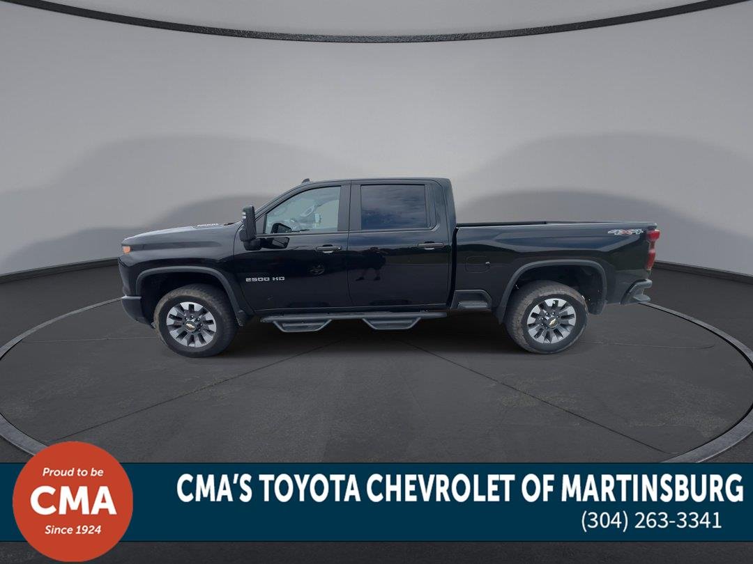 Used 2024 Black Chevrolet Custom image 5
