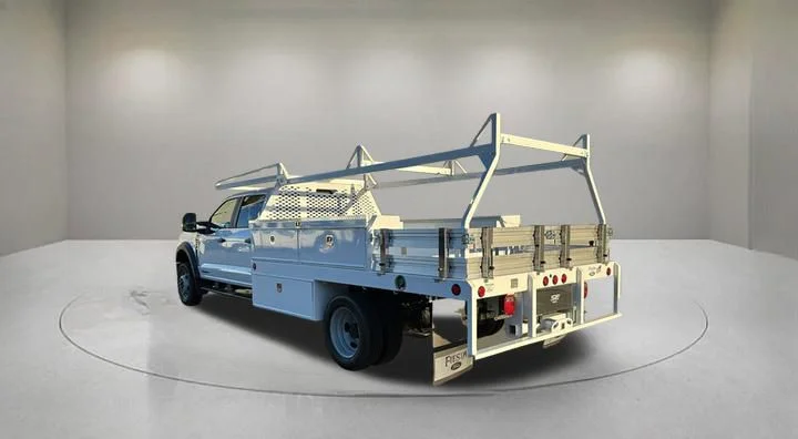 New 2026 Oxford White Ford F-450® XL image 2