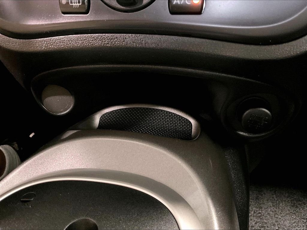 Used 2014 Black Nissan S image 25