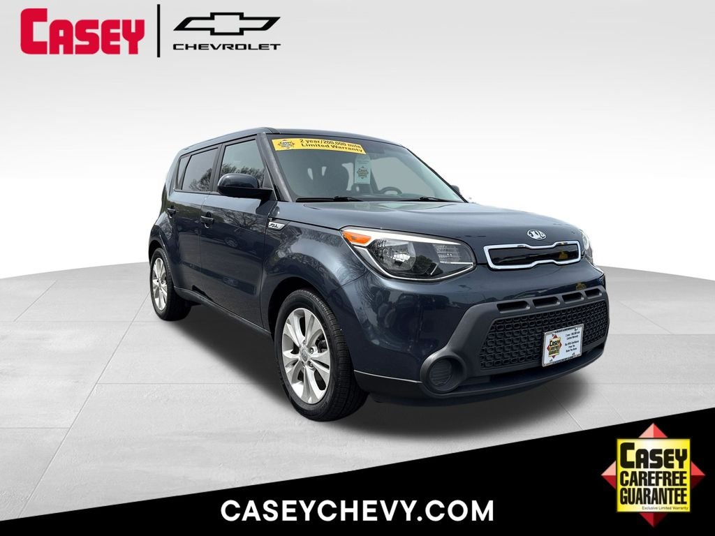 Used 2015 Blue Kia Plus image 1